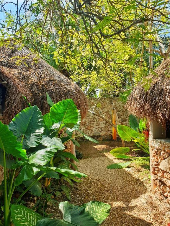 Hotel Aldea Che-Eek , Con Acceso A Un Club De Playa Privado Bacalar Exterior foto